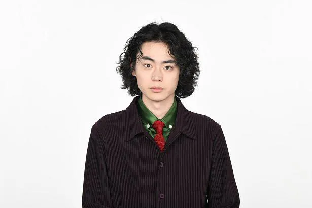 「コントが始まる」で主演を務める菅田将暉のオフィシャルインタビューが公開