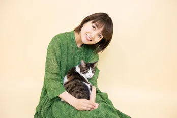 ＜ザテレビニャン＞葵わかな「ネコのいる世界に生まれてきて良かった」愛猫と登場！