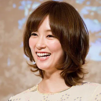 水川あさみ 髪をバッサリ ショートヘア姿に 首が長くてきれい かわいい Webザテレビジョン