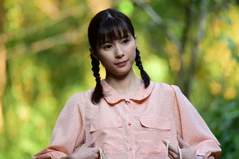 吉田羊、芳根京子らの三つ編みスタイルに反響!“朝ドラ”ヒロイン争奪戦が勃発<バイプレイヤーズ>