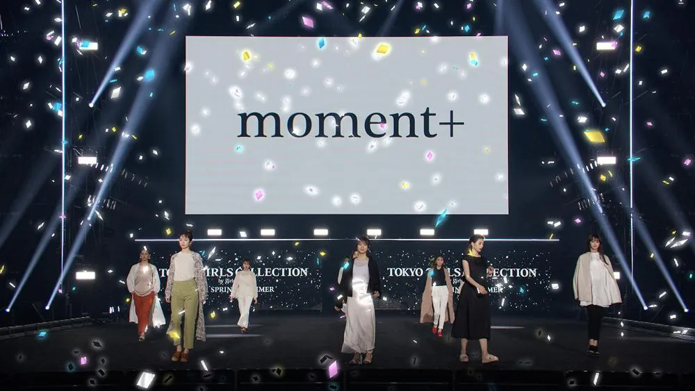 「2ndFASHION SHOW STAGE　moment＋」