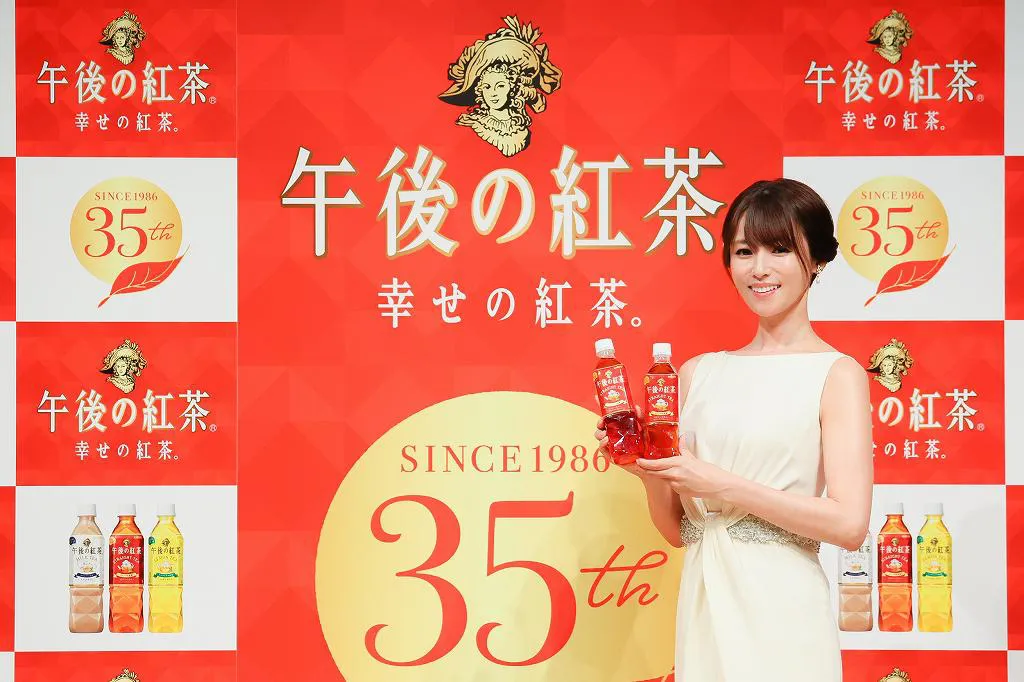 深田恭子が「キリン『午後の紅茶』発売35周年 ブランド戦略発表会」に登場
