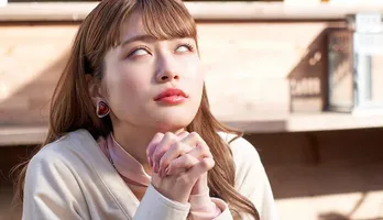 生見愛瑠“めるる”、白目をむいた場面カット公開!主演ドラマ「おしゃれの答えがわからない」で女優魂を見せる