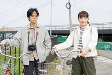 綾瀬はるか「前向きなメッセージが伝われば…」行方不明の夫を待ち続ける女性と震災を知らない建築士の“愛の物語”が放送！