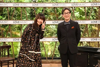 aiko、リスペクトするKANとの対談が実現！貴重なセッションシーンも