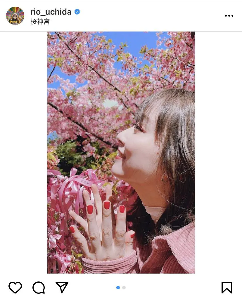 【写真を見る】「天使みたい！」内田理央の桜ショット