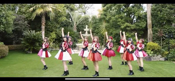 SUPER☆GiRLS「はじまりエール」MVより