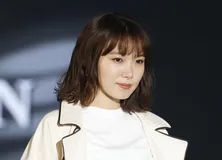 飯豊まりえ、“エモすぎる”中条あやみとの2SHOTを公開!「エモすぎて無理!尊い!」「裏では仲良しでなにより」とファンから反響