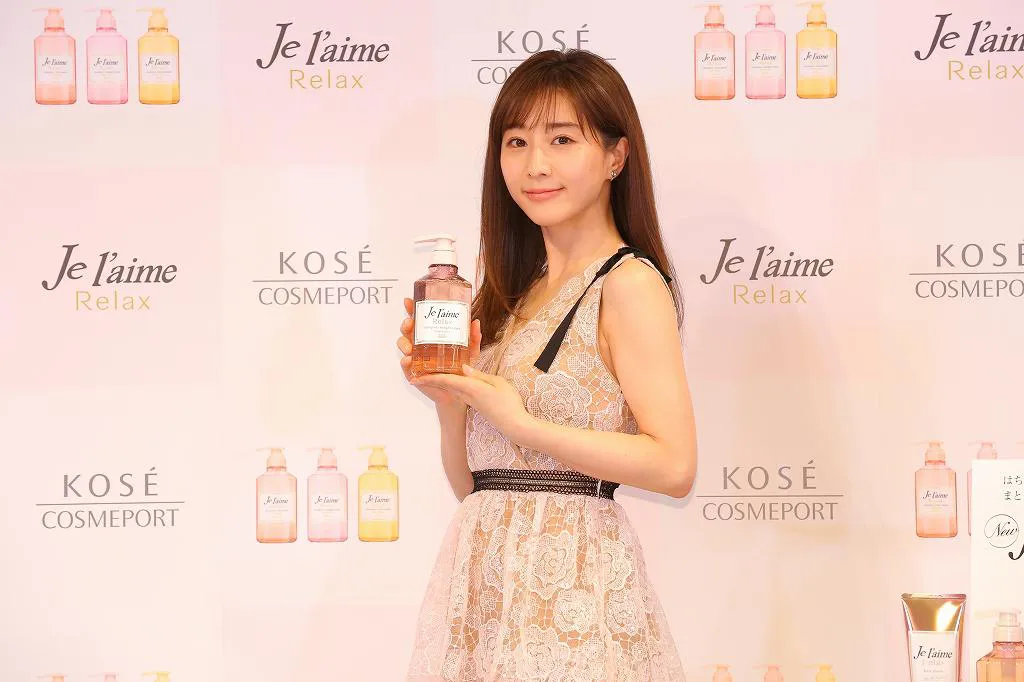 「Je l’aime Relax」新CM発表会より