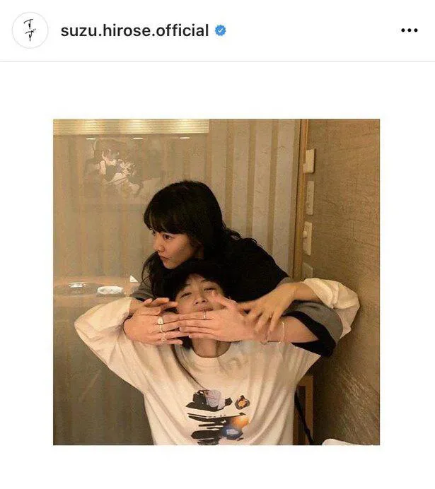 広瀬すずオフィシャルInstagram(suzu.hirose.official)のスクリーンショット