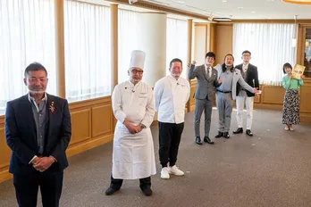 「お笑いももっと真剣に取り組め!」ロバート馬場にツッコミ 『DRAGON CHEF 2021』エリア予選の様子を配信中