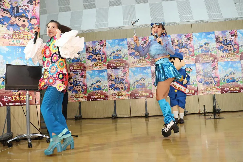 「映画クレヨンしんちゃん 謎メキ！花の天カス学園」公開アフレコイベントより