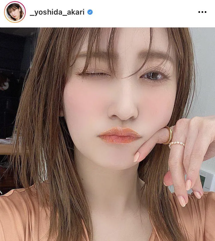 ※吉田朱里公式Instagram(_yoshida_akari)より