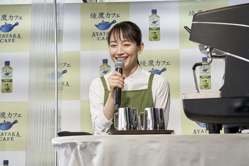 日本コカ・コーラ「綾鷹カフェ 抹茶ラテ」発売記念PRイベントより