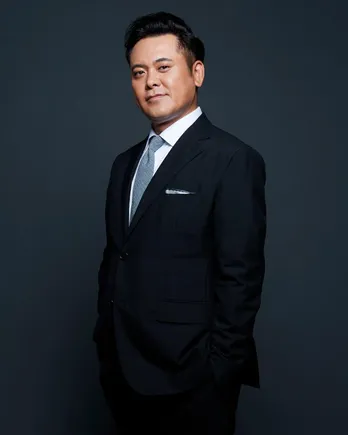 有田哲平MC新お笑い番組スタート「賞金奪い合いネタバトル ソウドリ」 「有ジェネ」はParaviで配信に