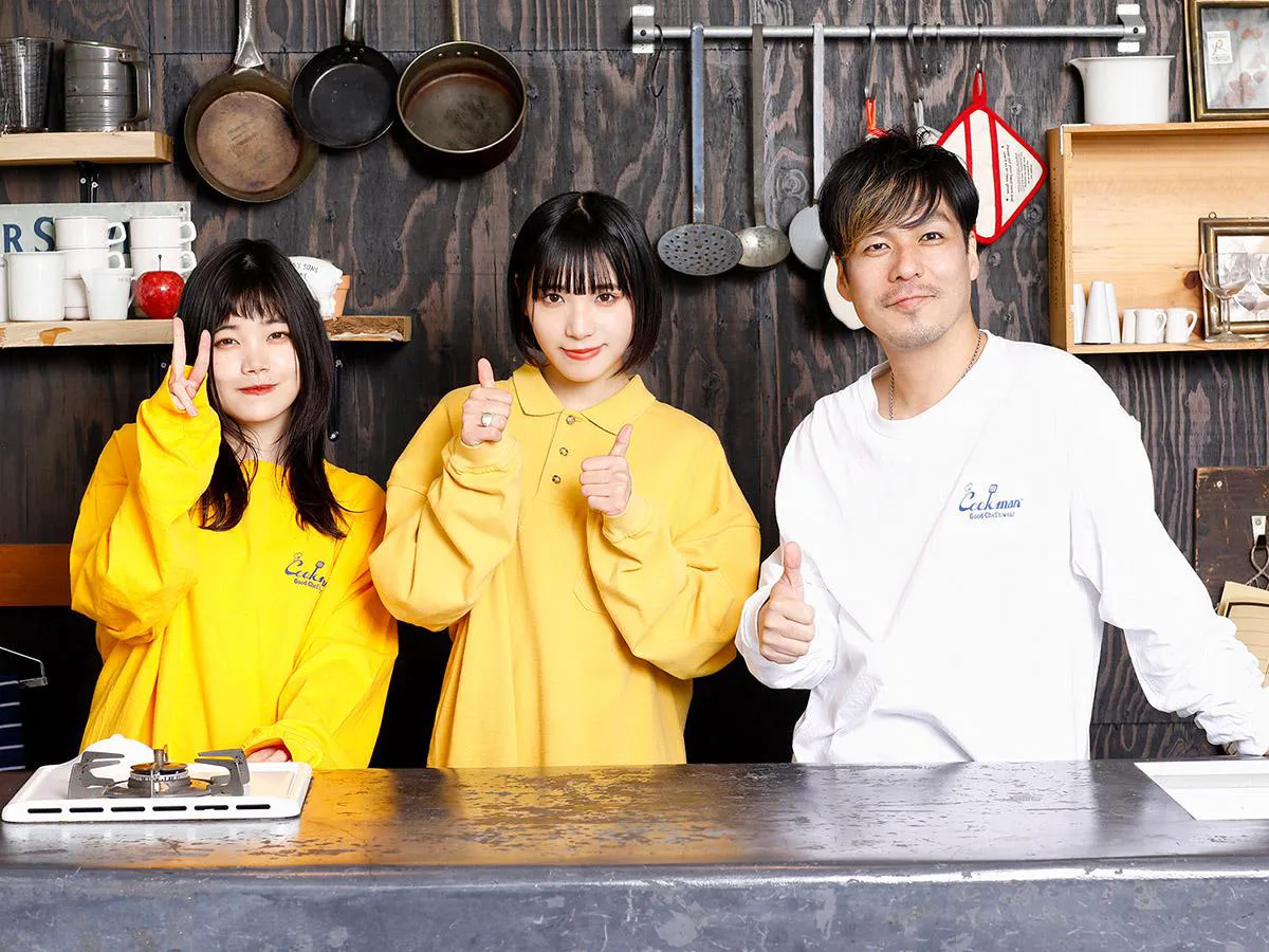 写真左から セントチヒロ・チッチ、アユニ・D、桜井誠
