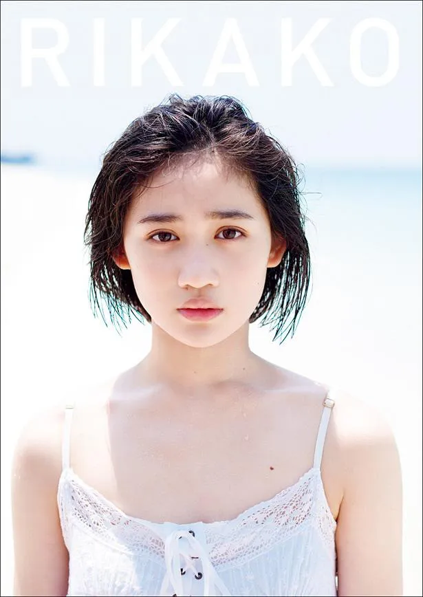 “電子版写真集”としてリリースされた佐々木莉佳子ファースト写真集「RIKAKO」