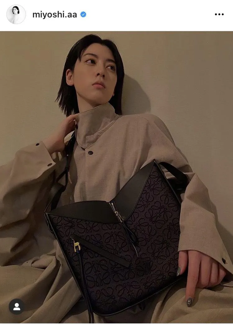 三吉彩花オフィシャルInstagram(miyoshi.aa)のスクリーンショット