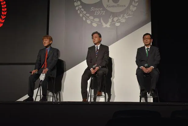 (左から)白倉伸一郎氏、吉村文雄氏、塚田治氏