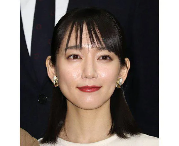 ドジ岡 こと吉岡里帆 ポンコツぶりを遺憾なく発揮 Webザテレビジョン