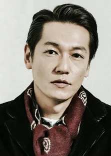 井浦新×松坂桃李、華麗な“ジョジョ立ち”を披露「実写化の際はオファーお待ちしてます」