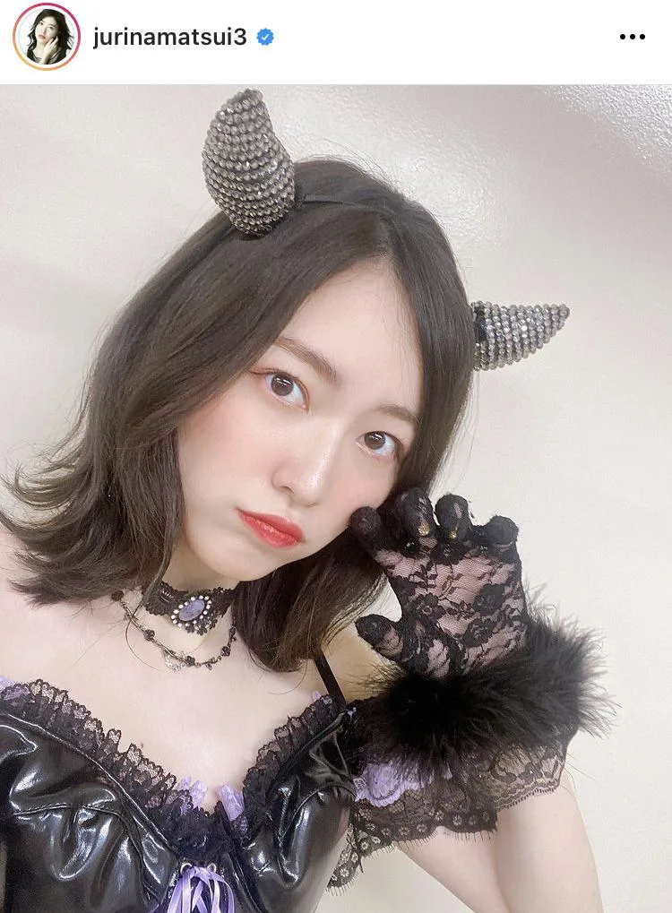 【写真を見る】松井珠理奈、あざとかわいい“わるじゅり”SHOT！