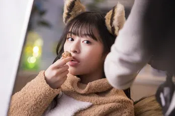 森七菜が新CMで大好きな着ぐるみを着てキュートな“森のリス”に!「ずっと、このままでいい(笑)」