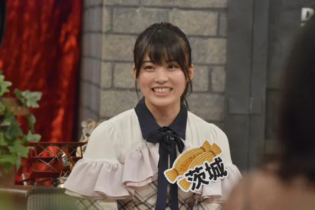 【写真を見る】魅力度ランキング最下位を栃木県に譲った茨城県の岡部麟(AKB48)は勝利のほほ笑み