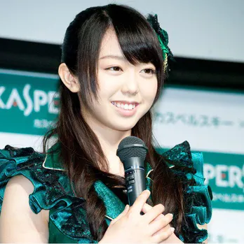 峯岸みなみ、柏木由紀らとの“衣装プリクラ”にファン感激「夢のようなメンバー」「激盛れすぎ!」