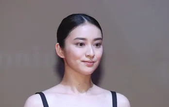 武井咲「私、ホントに苦手なタイプで…」佐藤健が出題したなぞなぞが解けず涙がポロリ