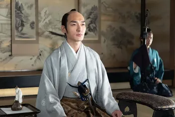 草なぎ剛“慶喜”を抱きしめる川栄李奈“美嘉君”…2人きりの寝室シーンにファン沸騰!<青天を衝け>