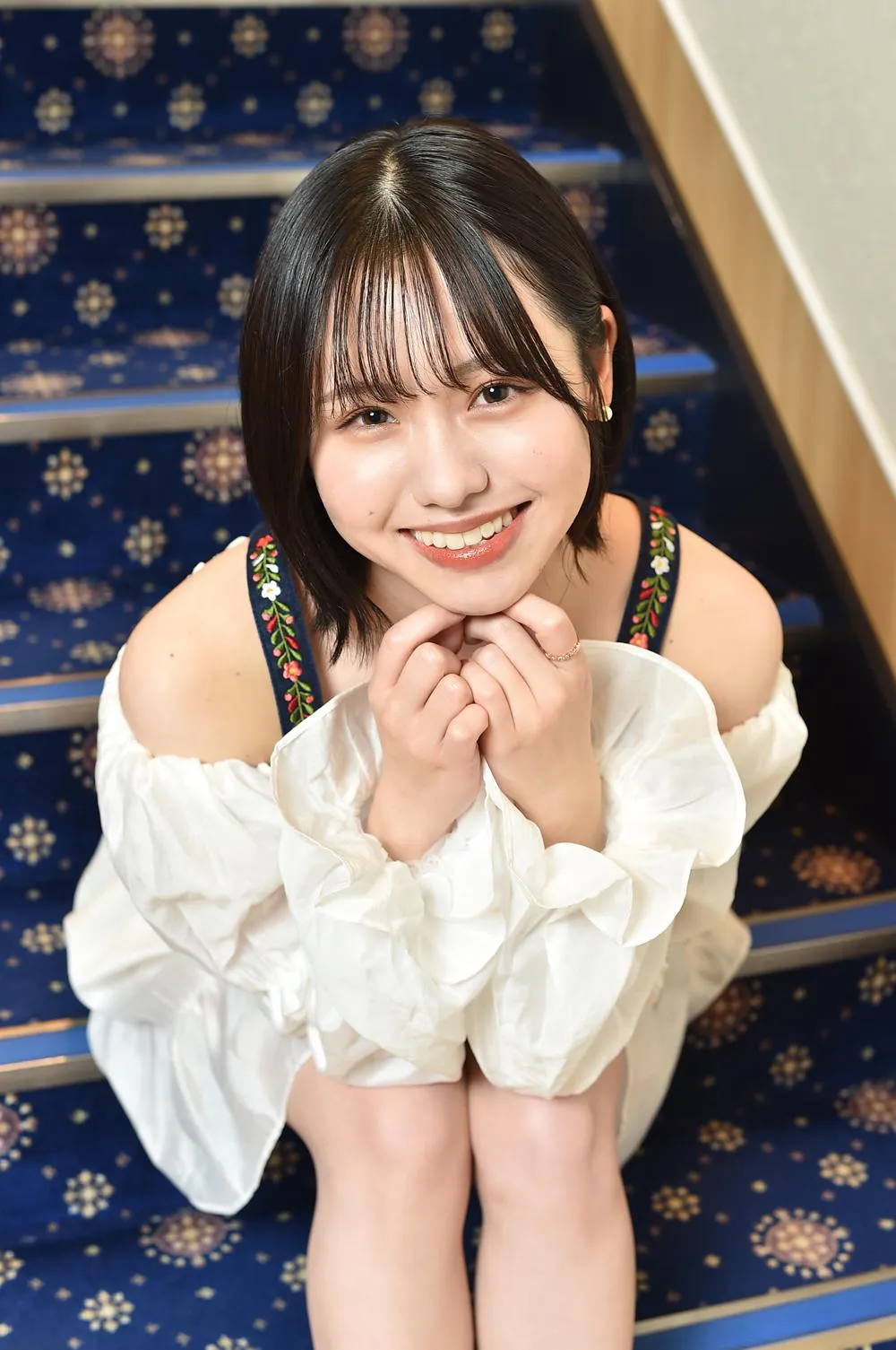 SKE48佐藤佳穂“あざとカワイイ”全開な姿を披露【優勝ご褒美グラビア