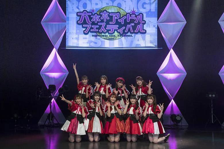 「GWだよ！六本木アイドルフェスティバル」に出演したSUPER☆GiRLS