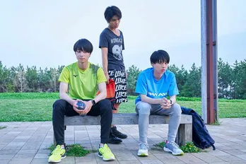 <DIVE!!>高難度の大技に苦戦する井上瑞稀“知季”を思い、作間龍斗“要一”はコーチに進言する