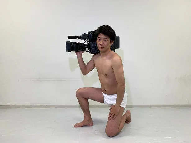 【写真を見る】銀シャリ・鰻和弘が“全裸監督”のような風貌でショートムービーを制作
