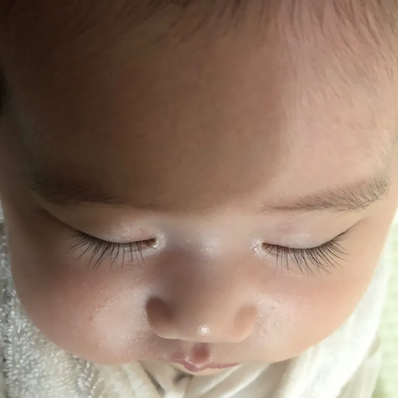 【写真を見る】平野ノラ、第1子“バブ子”の寝姿ショットを公開