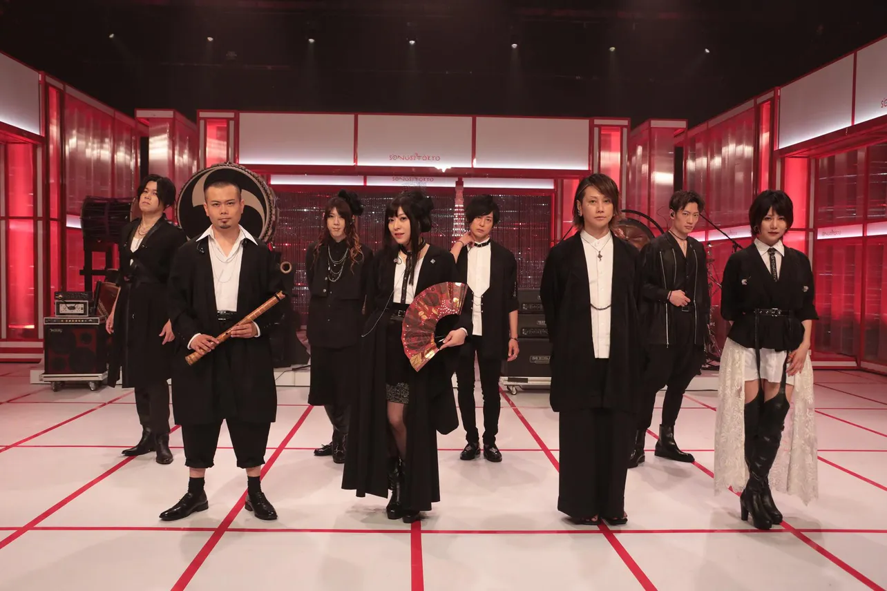 【写真を見る】和楽器バンド、ドラマとアニメの主題歌2曲をTV初披露