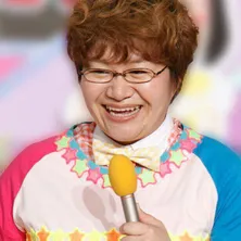 近藤春菜、「もう否定はできない」“シュレック”のコスプレ姿に反響「いよいよご本人」「シュレックじゃねーか!」