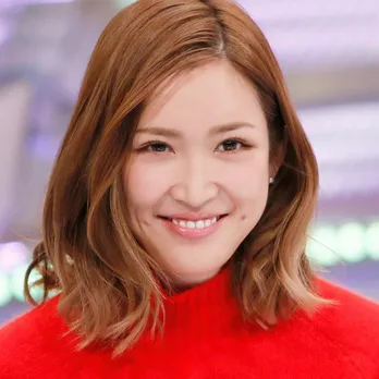 紗栄子、ロングヘアを断髪!生まれ変わったショートボブ姿に「似合いすぎて神」など反響続々