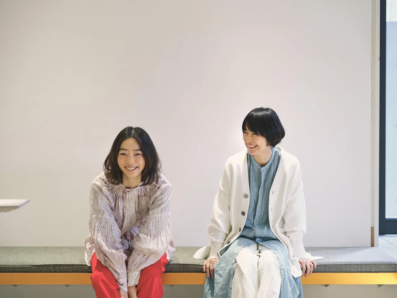 西田尚美と市川実和子が、互いに青春時代を語る。