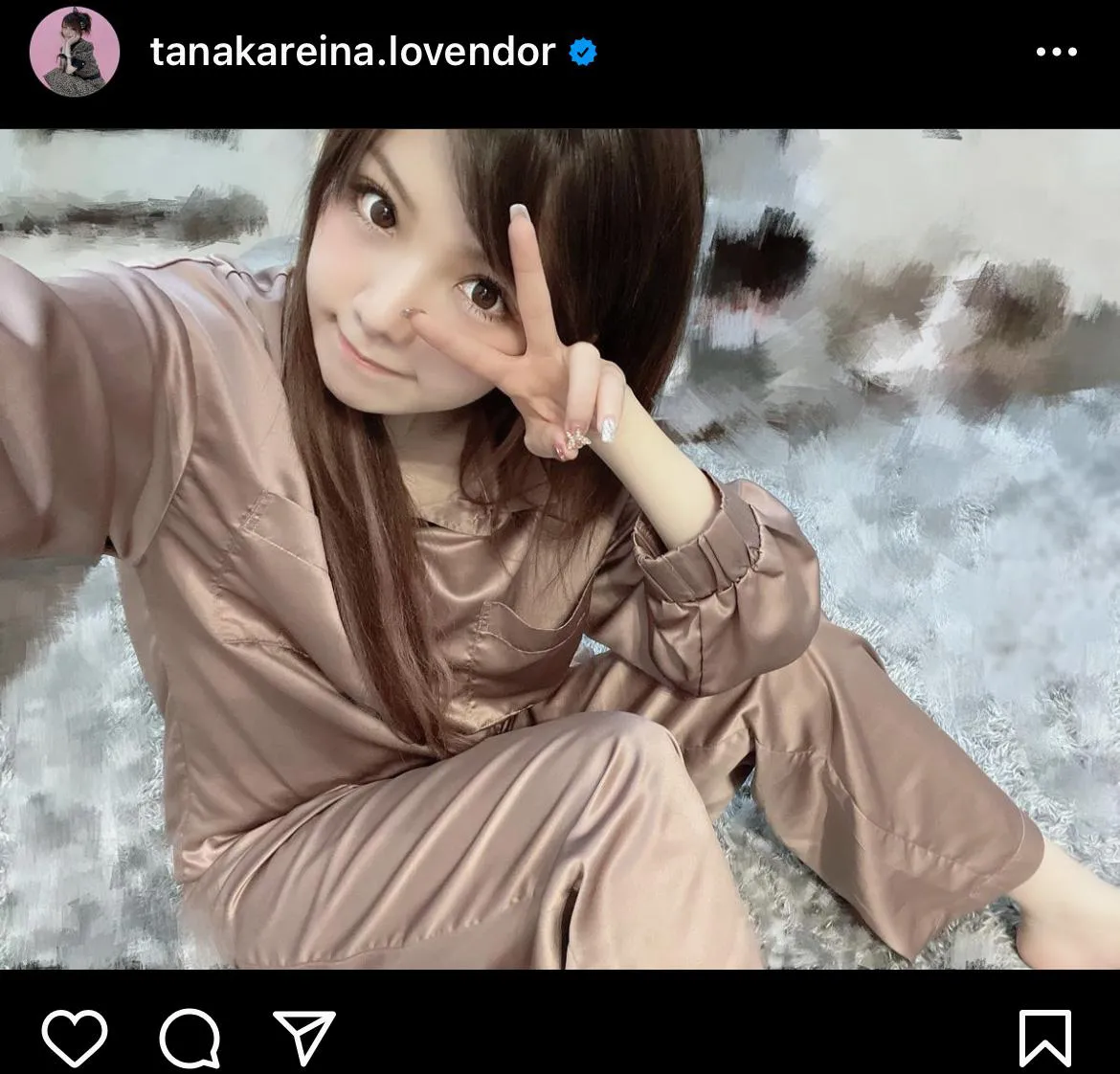 ※画像は田中れいな(tanakareina.lovendor)公式Instagramのスクリーンショット