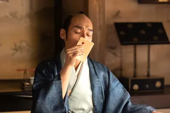 <青天を衝け>草なぎ剛の“包帯ぐるぐる”姿にファン沸騰!「コント顔負け(笑)」「いいひと」