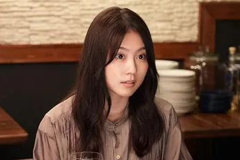 有村架純“里穂子”、芳根京子“奈津美”の紹介で転職を決意「前に進むと決めたので…」<コントが始まる>