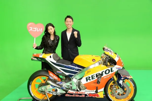 18日(土)放送日テレジータスpresents『MotoGP』がわかる開幕特番！2017プラチナセレクション」ゲストの壇蜜(写真左)とMCの福田充徳(同右)