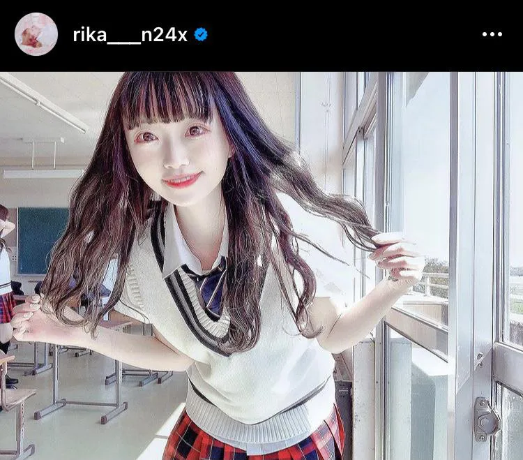 ※中井りかオフィシャルInstagram(rika___n24x)より