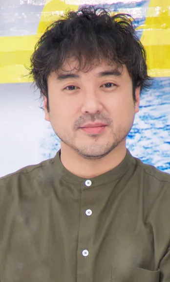 ムロツヨシ、スカパラのライブに緊急参戦！パフォーマンス姿にファン「カッコイイ！」「アーティストの顔してる！」