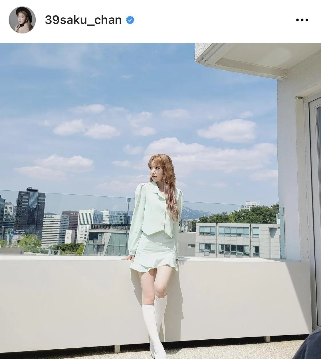 ※宮脇咲良公式Instagram(39saku_chan)より