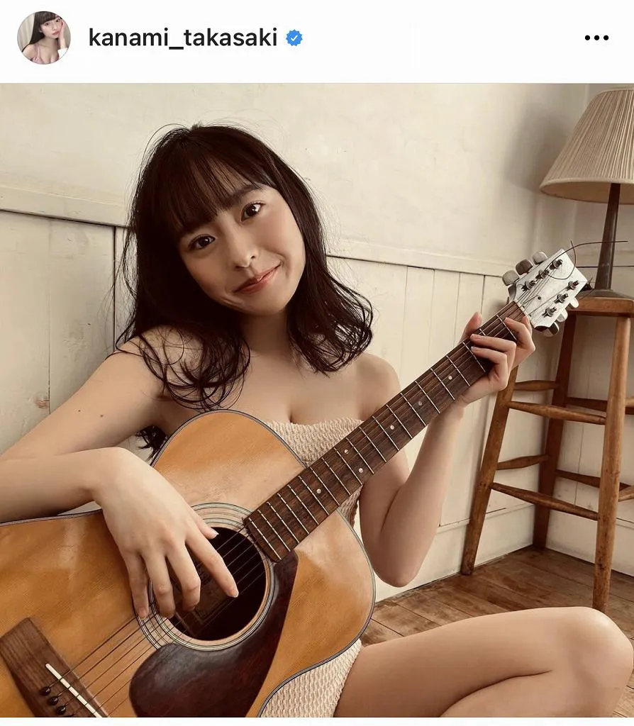 セクシーなギタリストが誕生!?