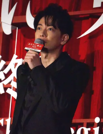 佐藤健、劇場再開に対する万感の思い「2つの作品を同時に堪能していただけたら」