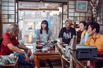 ＜おかえりモネ＞内野聖陽＆西島秀俊“画面越し”2SHOTに「何食べ」ファン反応！「シロさん」急上昇ワードに